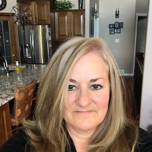 Meet your Posher, Wendy